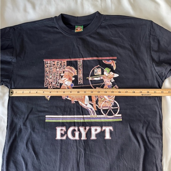 Vintage made in Egypt cotton graphic tee - Picture 6 of 6